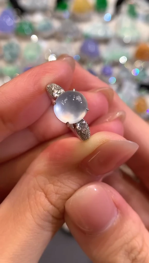 18K金镶嵌戒指翡翠w12