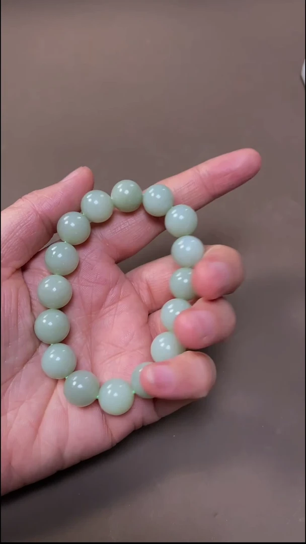 未镶嵌手链和田玉和田玉手串