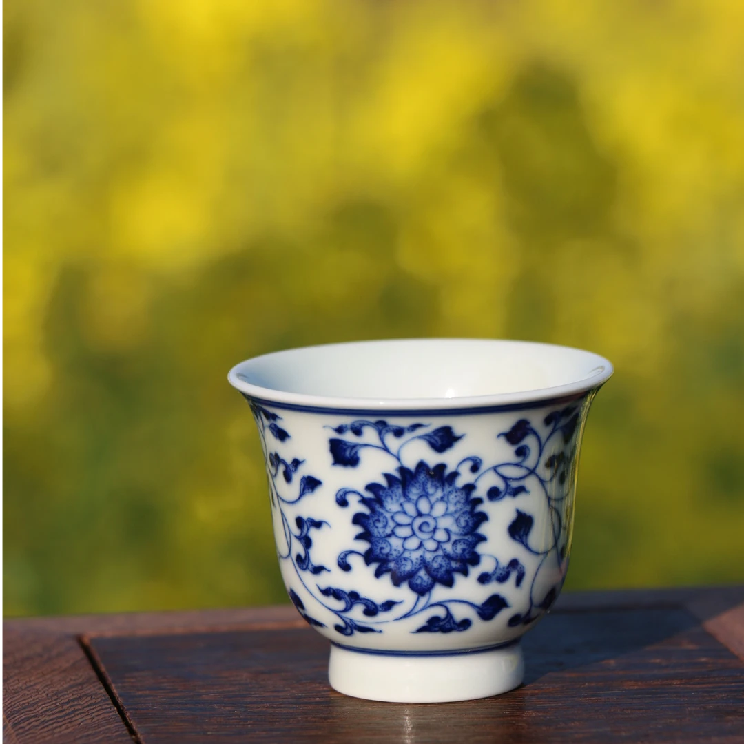 当代当代谁能拒绝这只三哥柴窑缠枝莲高足杯专用？爱上茶杯