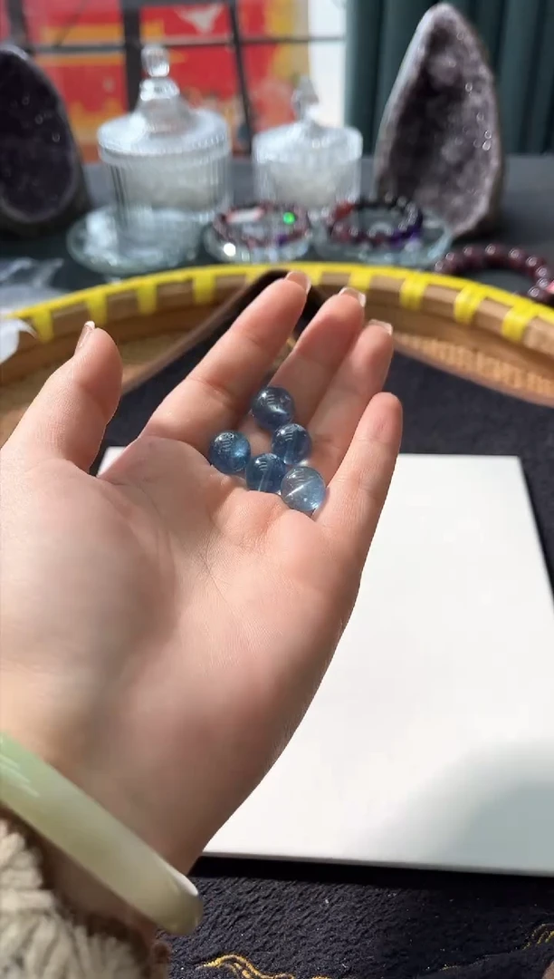 【闪购商品】水晶·未镶嵌115多样性发其一/