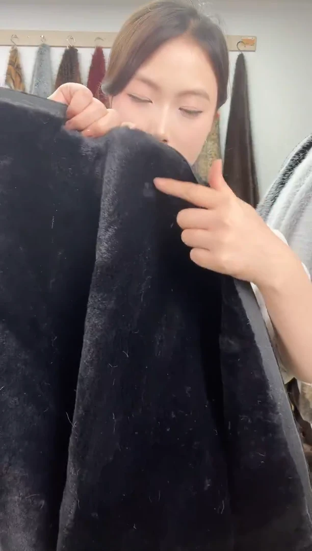 狐狸毛D279，尺寸1.6*2.1