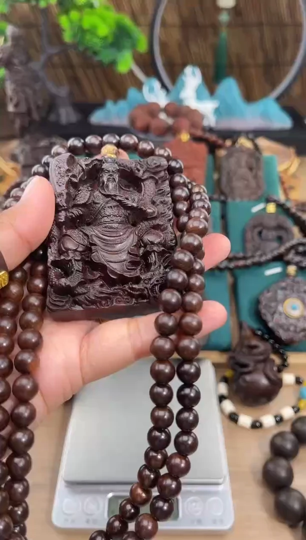 贡木吊坠《巴布亚贡木》新品御龙立刀关公+108颗