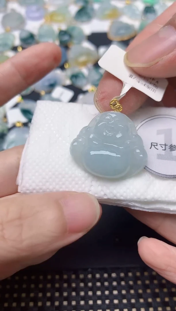 颈饰18K金镶嵌翡翠天然缅甸A货翡翠