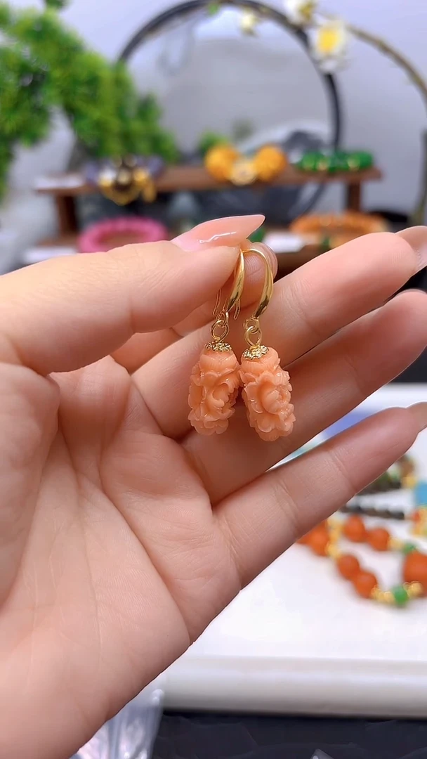 14K金镶嵌耳饰玛瑙/玉髓E945