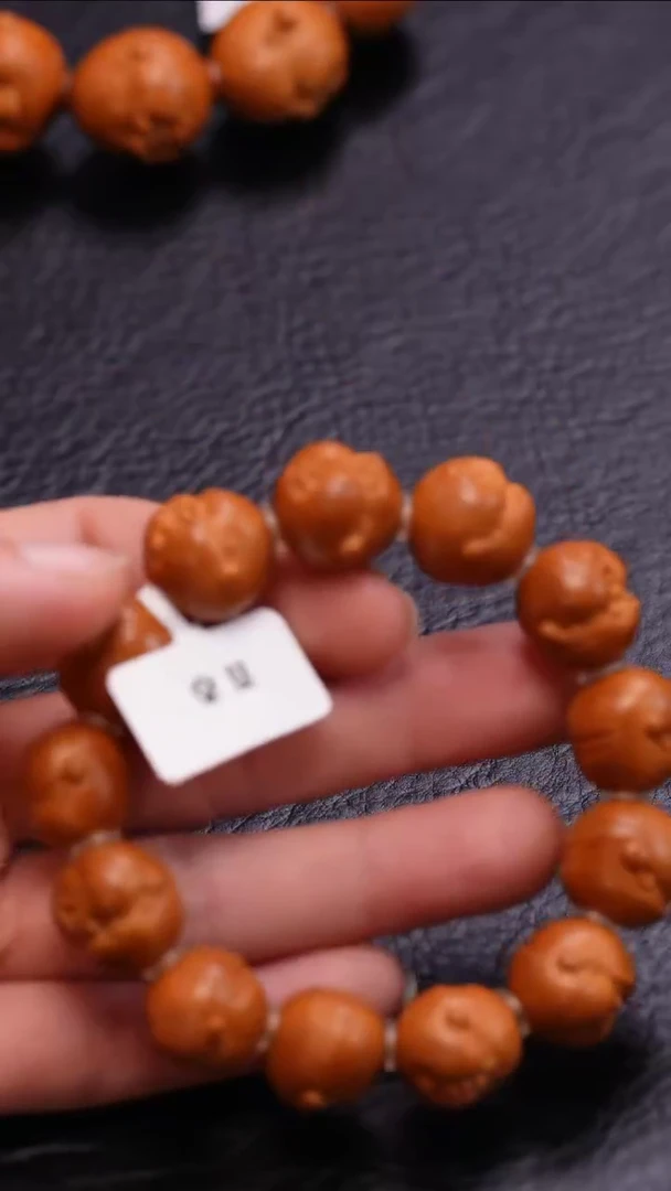 【闪购商品】橄榄核吊坠橄榄核