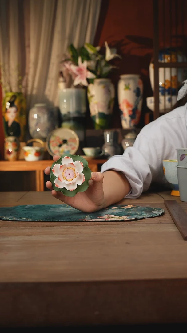 景德镇釉下手绘陶瓷茶叶罐，咖啡杯