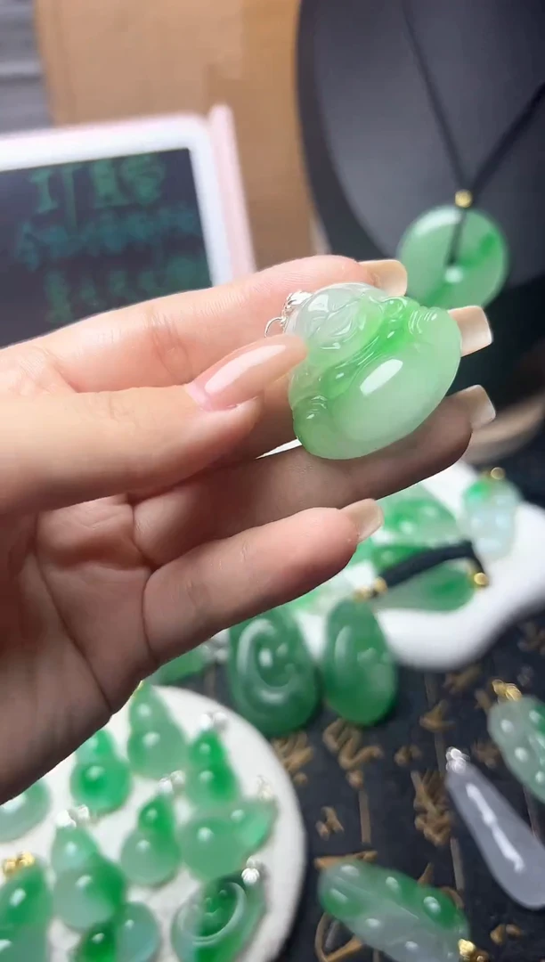 颈饰未镶嵌翡翠所见即所得，一图一物