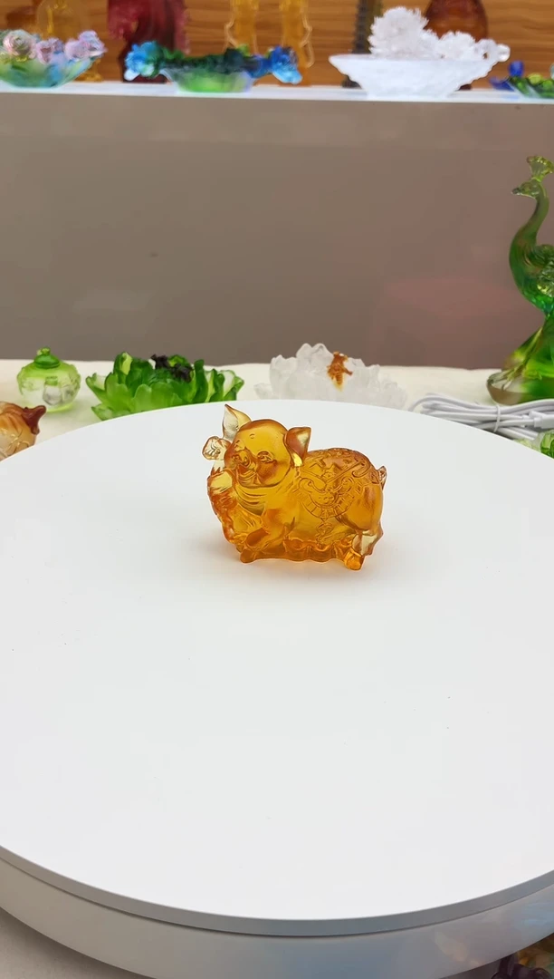 手工艺品琉璃琥珀色福猪摆件