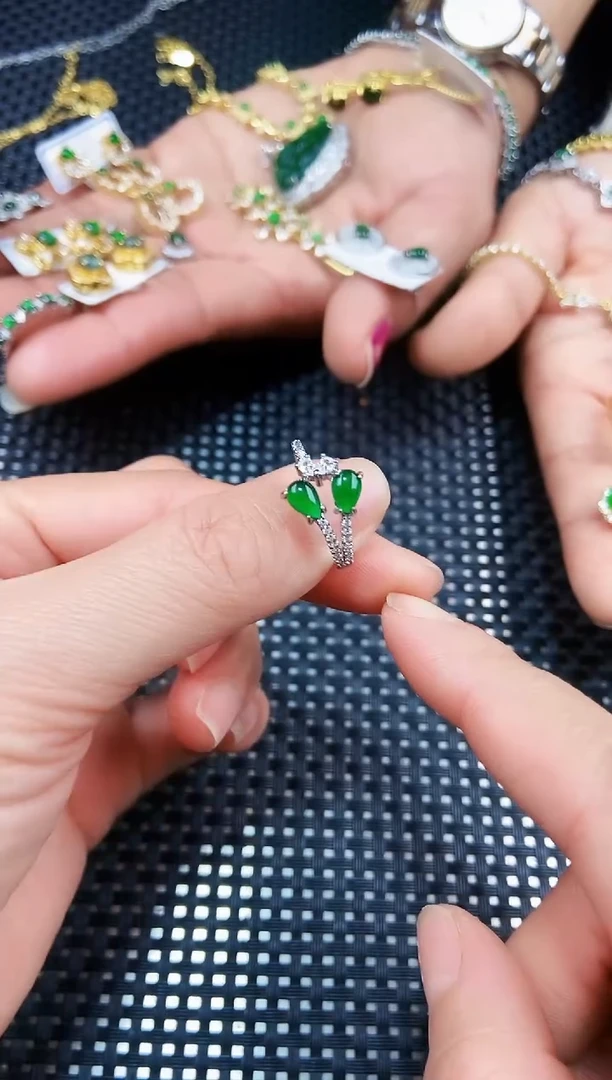 【闪购商品】翡翠戒指未镶嵌11111111