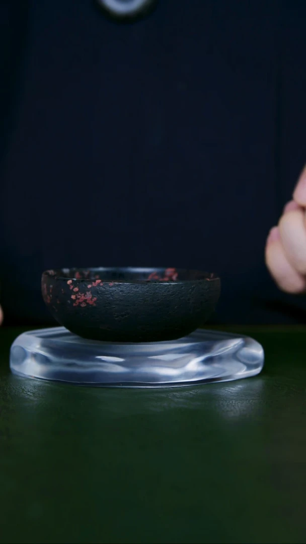 93老师手工作品，梅花玉扳指一物一拍