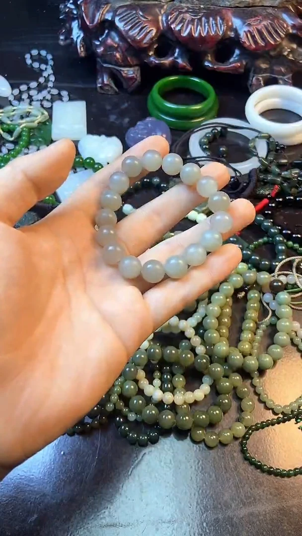 手串未镶嵌和田玉主播推荐！！主播推荐！！