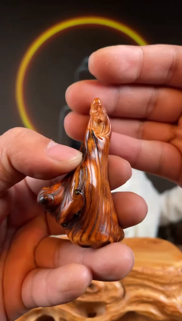 柏木（崖柏）手工摆件,先抢先得! 编号:335