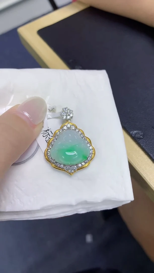 颈饰未镶嵌翡翠天然缅甸翡翠A货百元以上9元证书费自理