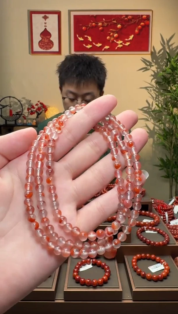 南红玛瑙手链未镶嵌一条约5mm 多样性发货