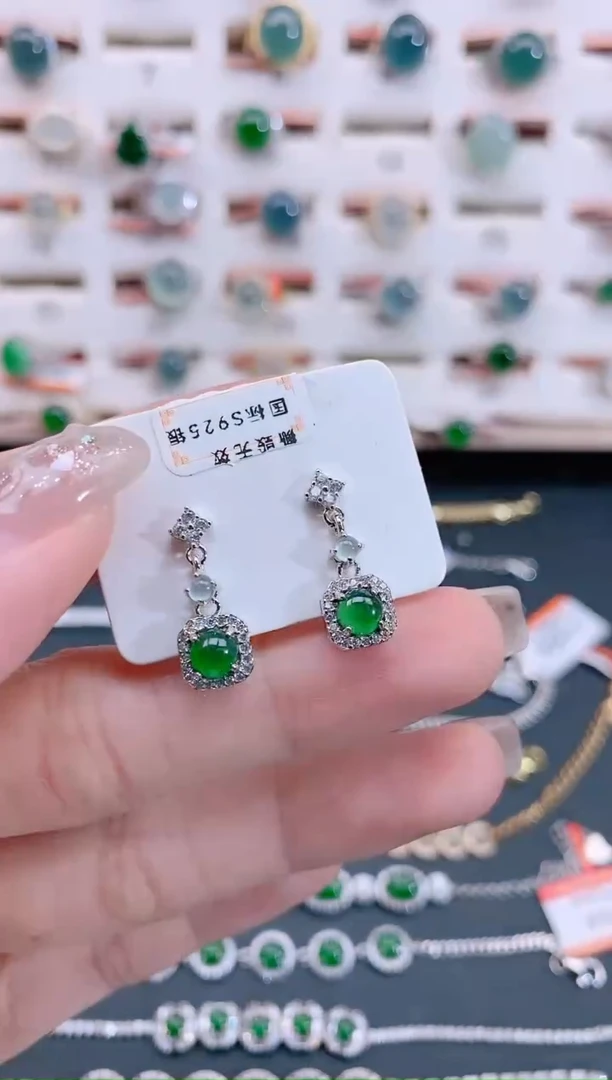 银S925镶嵌翡翠耳饰天然翡翠