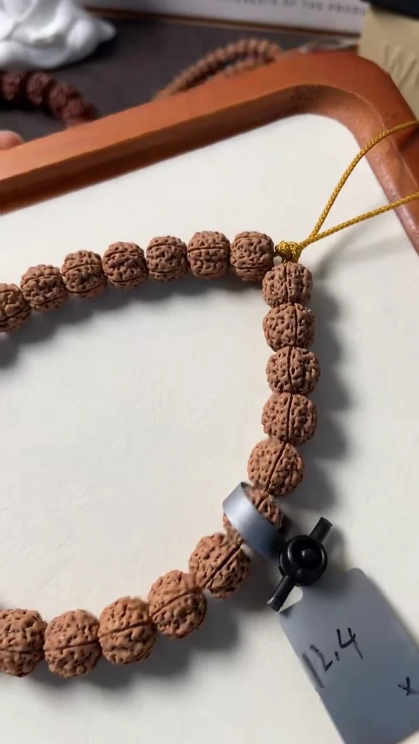 手串金刚菩提蜂皇12.4