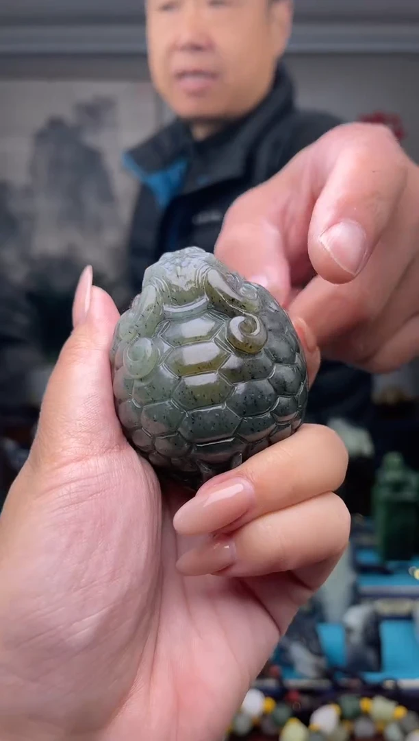 未镶嵌和田玉挂件1