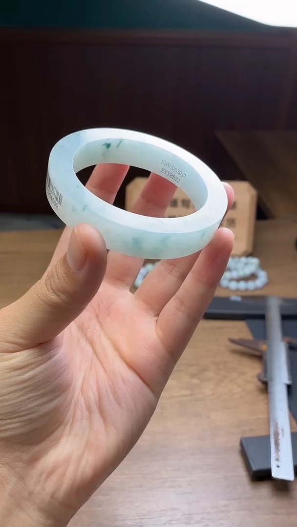 未镶嵌手镯定制翡翠橙*定制