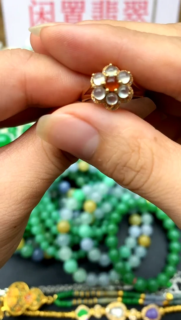 18K金镶嵌戒指翡翠119 -中国好珍宝