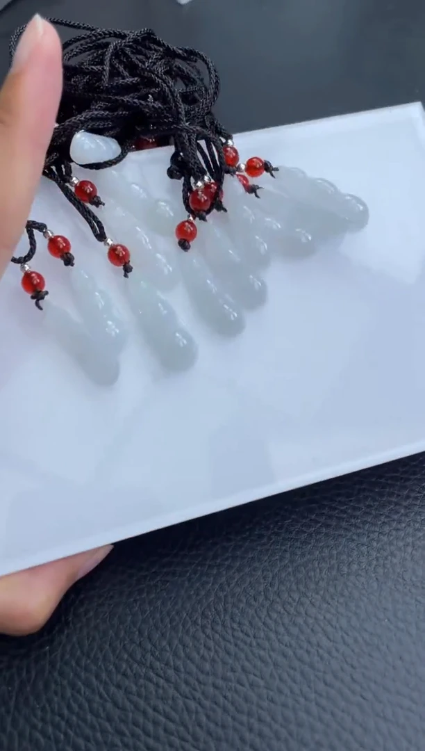 翡翠挂件未镶嵌豆子/1234599h/多样性发一