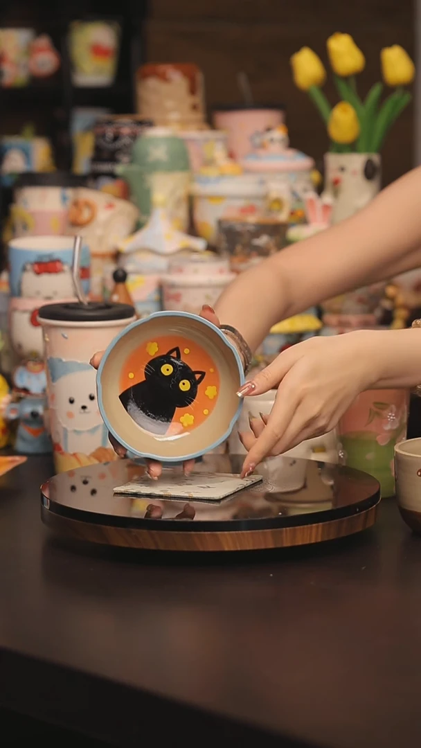 景德镇釉下彩绘设计师款式陶瓷