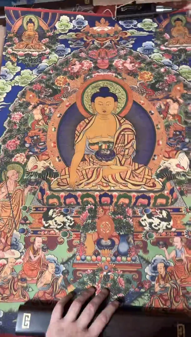 卷轴画龙妹的唐卡tk16