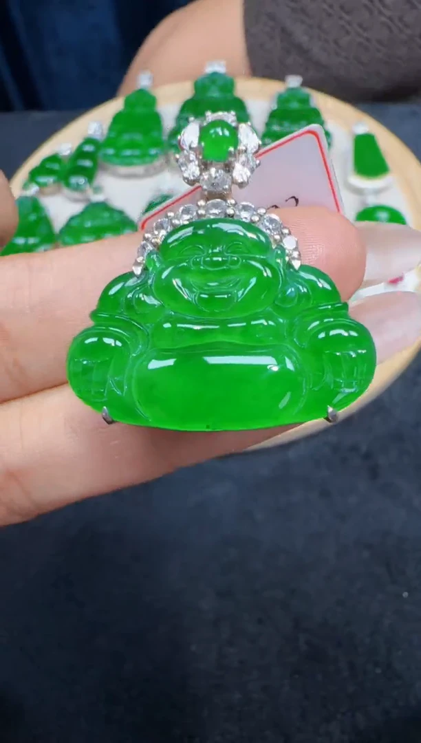 未镶嵌定制翡翠翡翠吊坠247