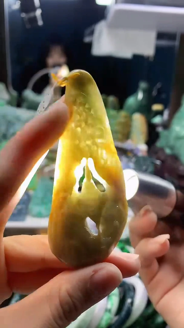 颈饰未镶嵌翡翠天然缅甸a货翡翠