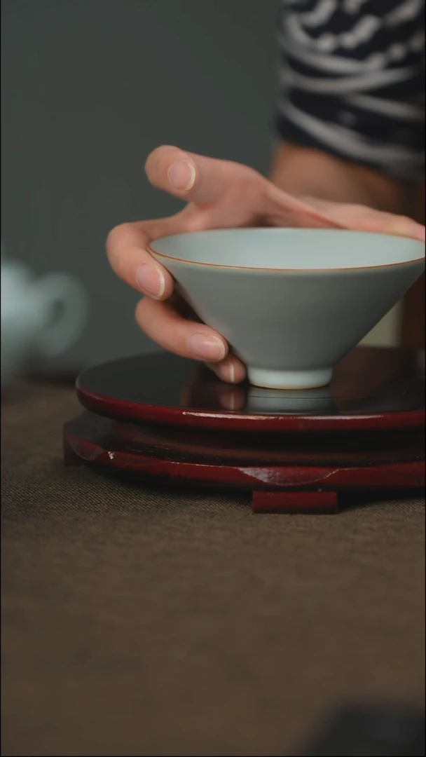 微微瑕 大斗笠 无底款