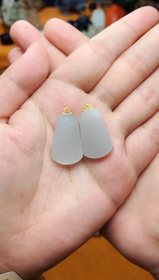 【闪购商品】和田玉颈饰18K金镶嵌无事牌多样性拍一发一