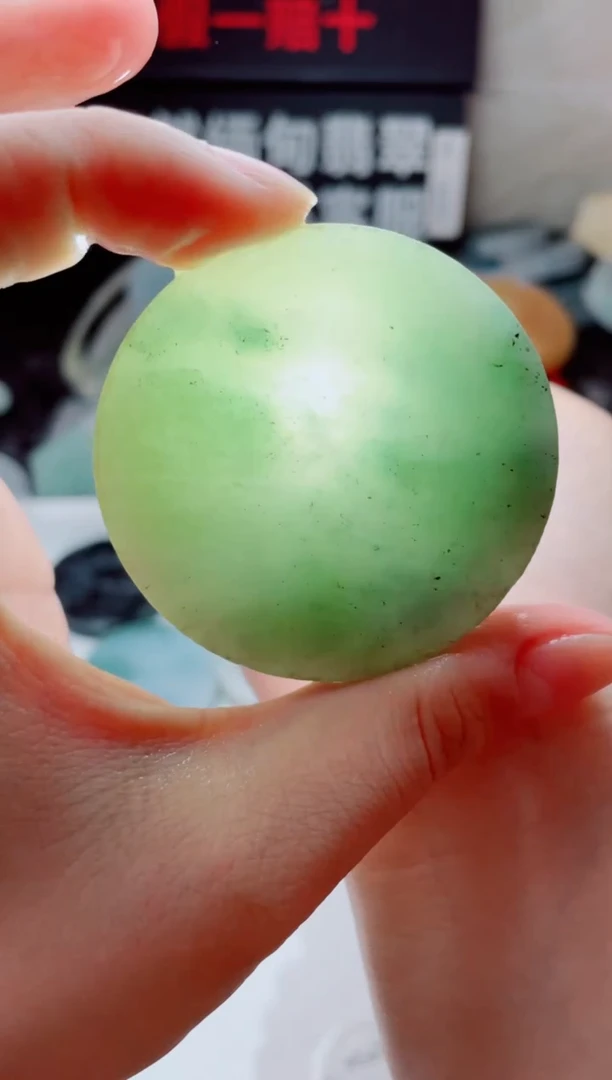 翡翠未镶嵌颈饰3.......