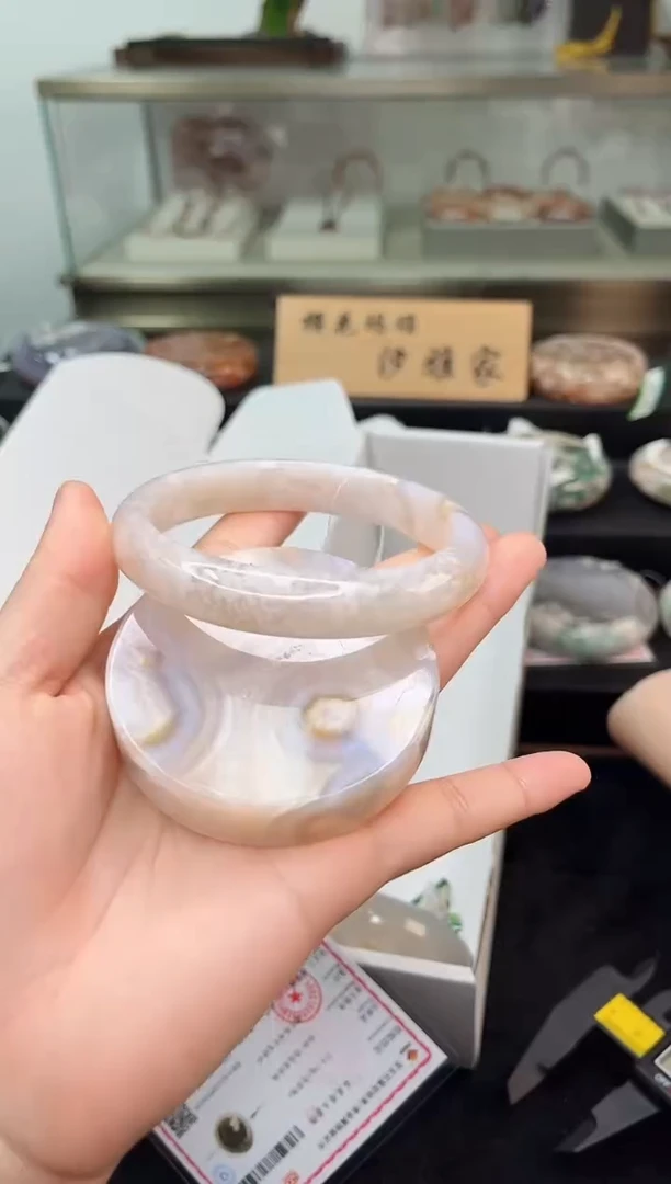 未镶嵌手镯石英质玉59圈口（赠品镯心）13346229