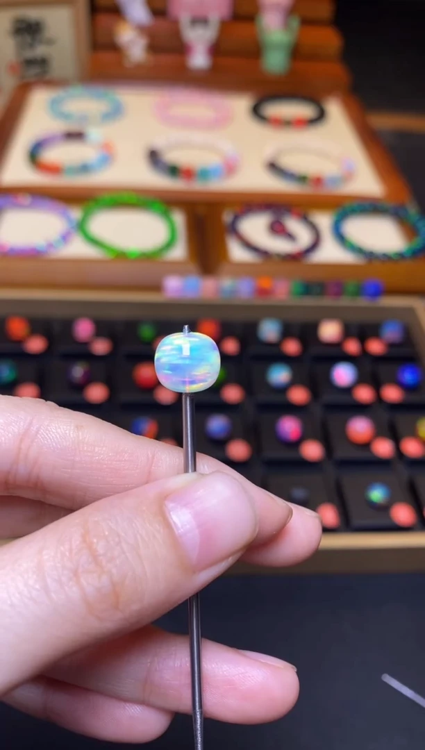 【闪购商品】树脂制品9*10mm人工欧泊老型12