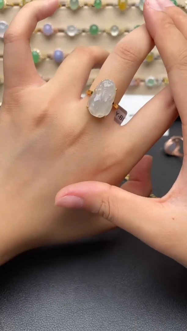 银S925镶嵌戒指翡翠一物一证一礼盒