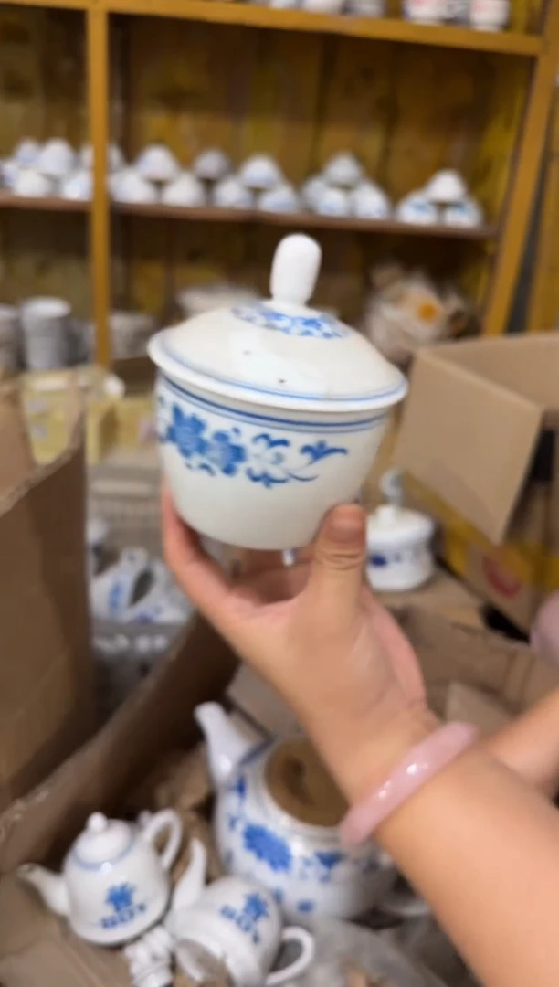 摆件蓝海棠茶叶罐有瑕请慎拍