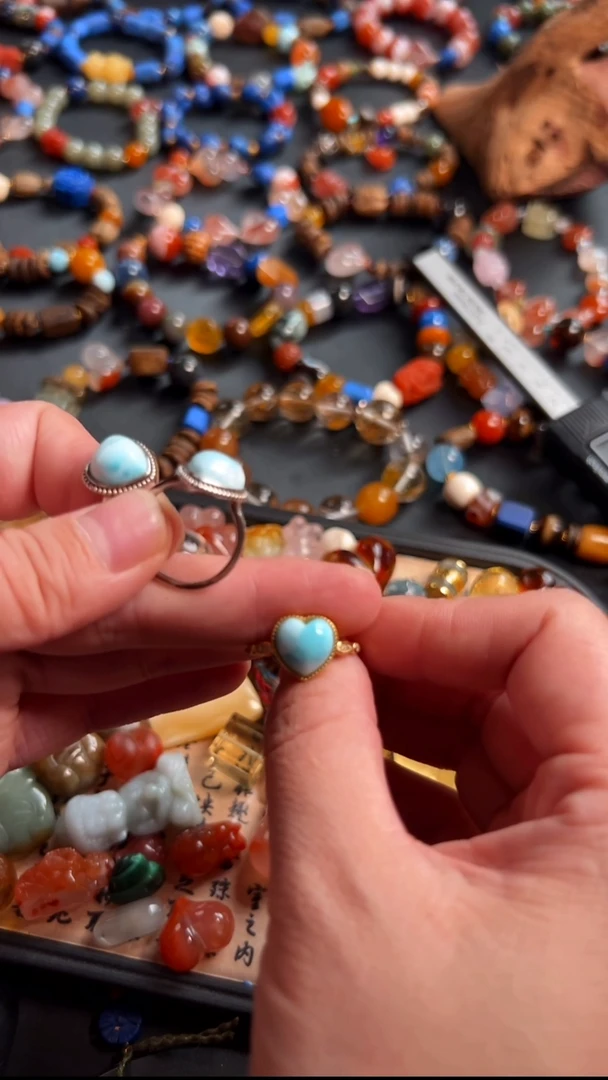 非金属无L****?Z36爱心戒指