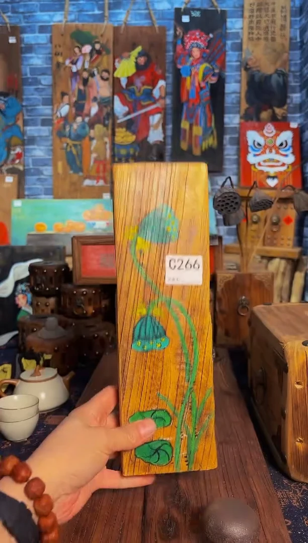 风化老门板丙烯画