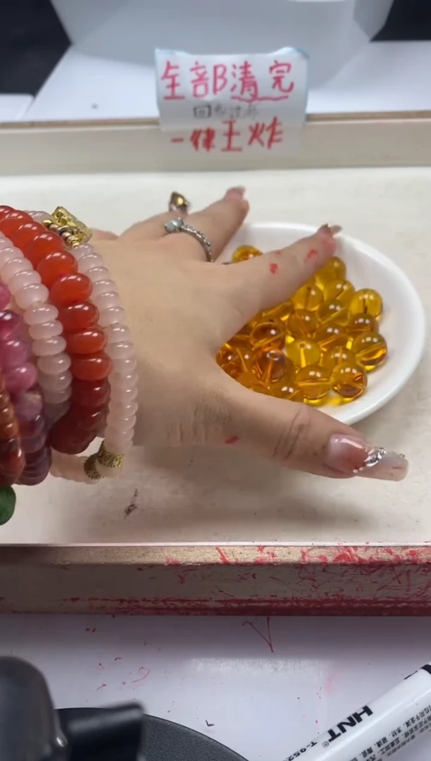 【闪购商品】水晶颈饰未镶嵌w124全净体黄水晶12mm*10颗