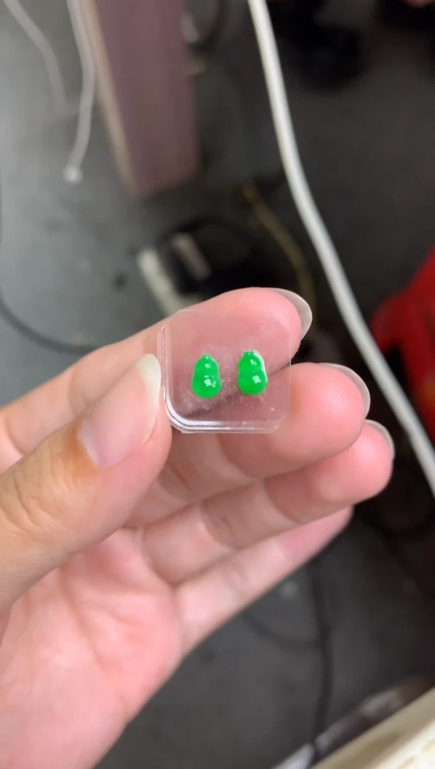 未镶嵌定制翡翠毛货