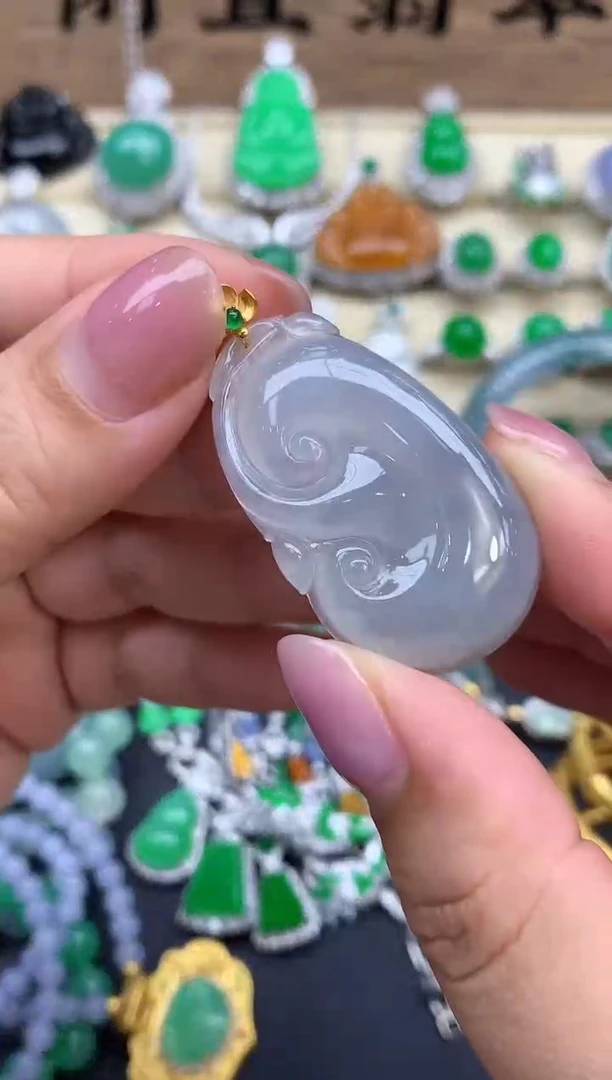 翡翠18K金镶嵌颈饰113-春日珠宝