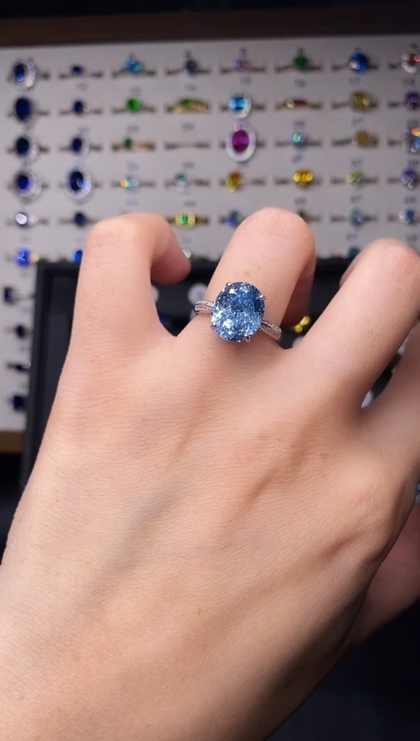 5克拉海蓝宝石（处理）欧美风戒指