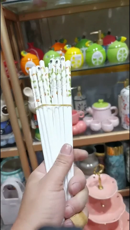 瓷片默认微瑕满19米包邮一件高档陶瓷默认微瑕