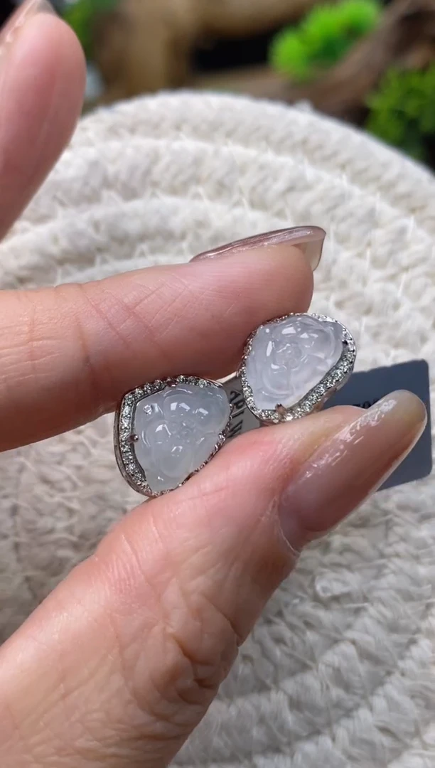 颈饰银S925镶嵌翡翠净货15111