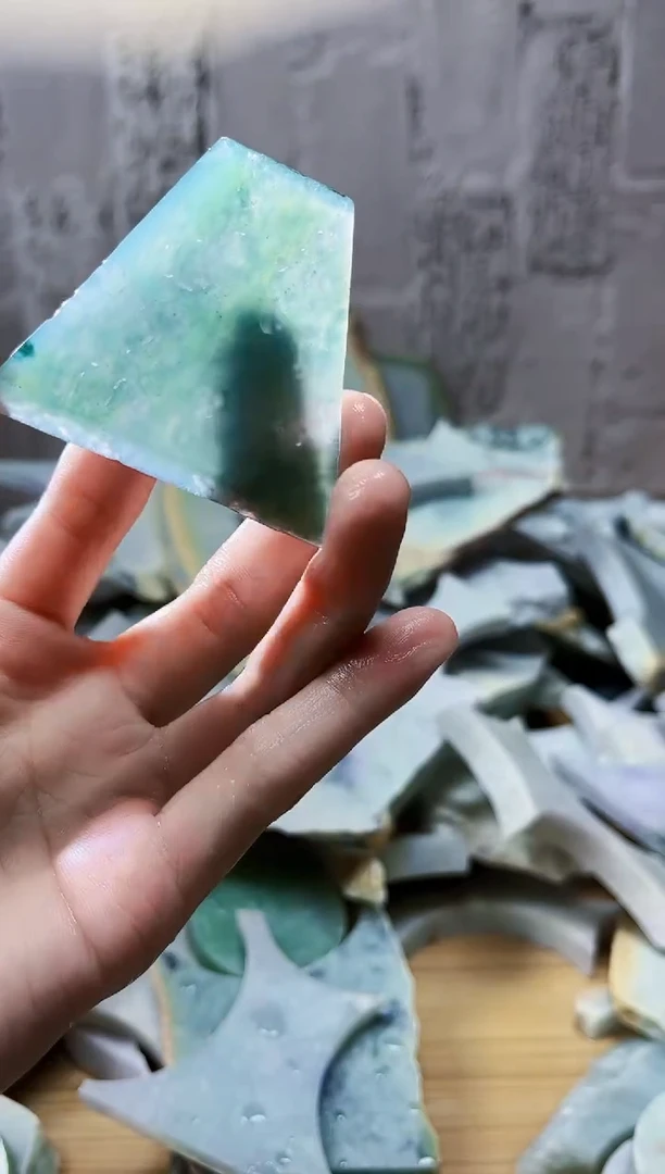 裸石翡翠天然翡翠A货 陈 777