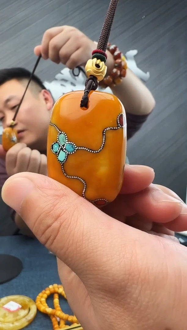 蜜蜡未镶嵌珠宝奇石假一罚十26，多样性发其一