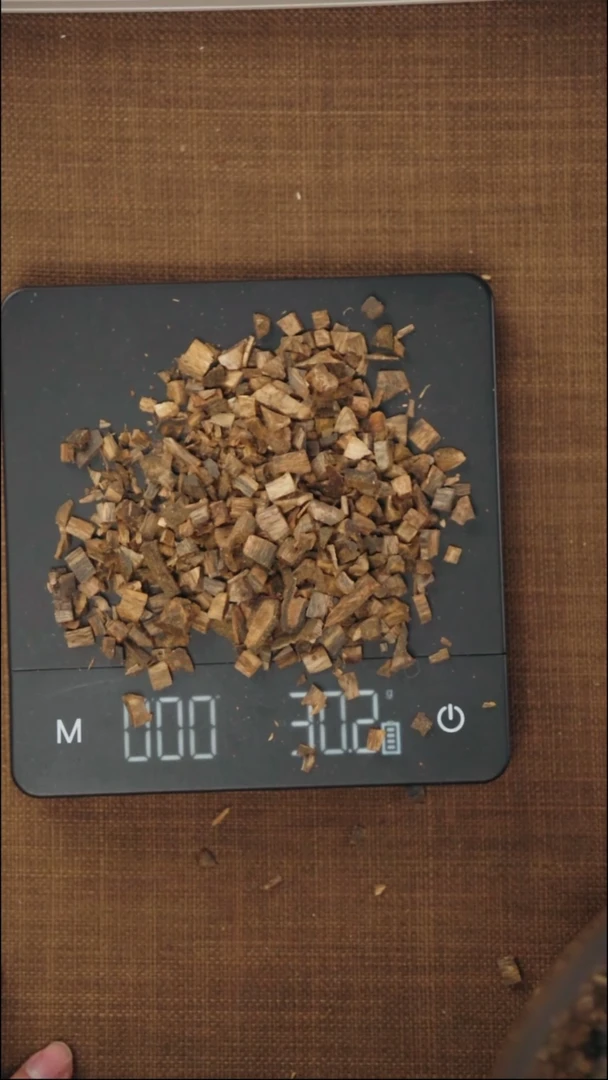 【闪购商品】香榧木木雕海南乌身醇化料30g