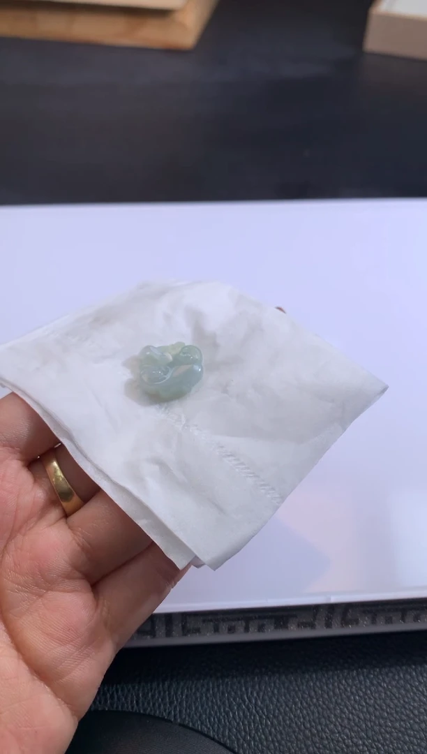 【闪购商品】定制翡翠未镶嵌翡翠