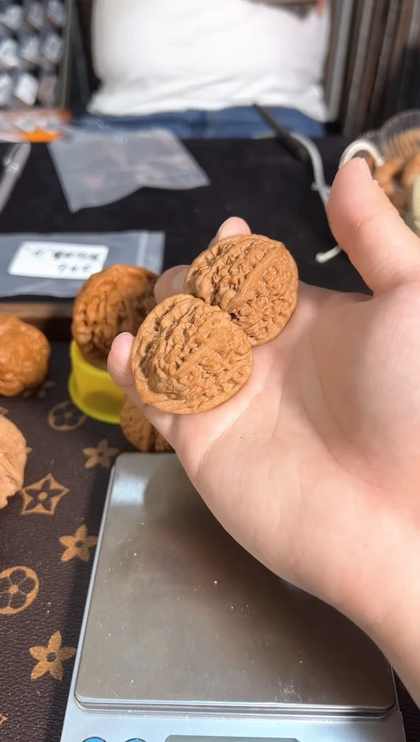 把件核桃全品头货对39.3同尺三角疆
