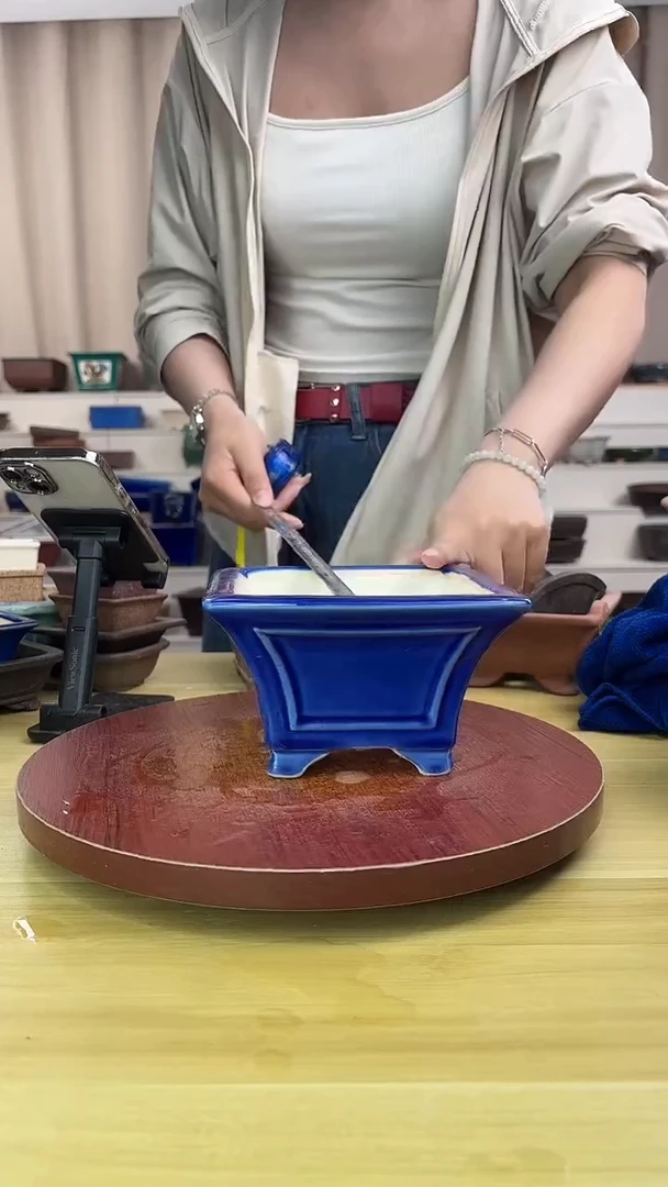 紫砂花盆紫砂花盆  微瑕