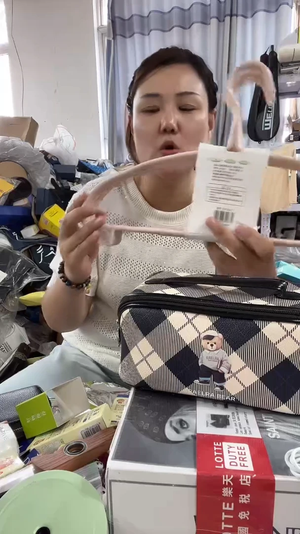 牦牛剖层皮革琪琪女包超好看发图片款发2